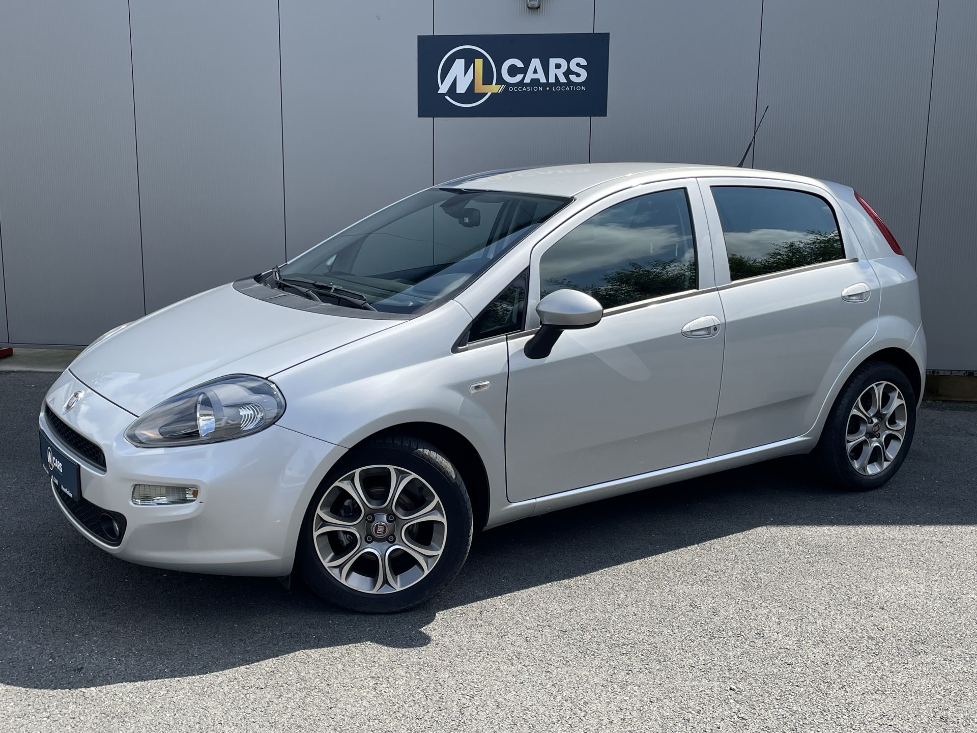 occasion FIAT PUNTO occasion 0.9 TWINAIR 100HP 2019 5 portes - ML Cars à Houffalize