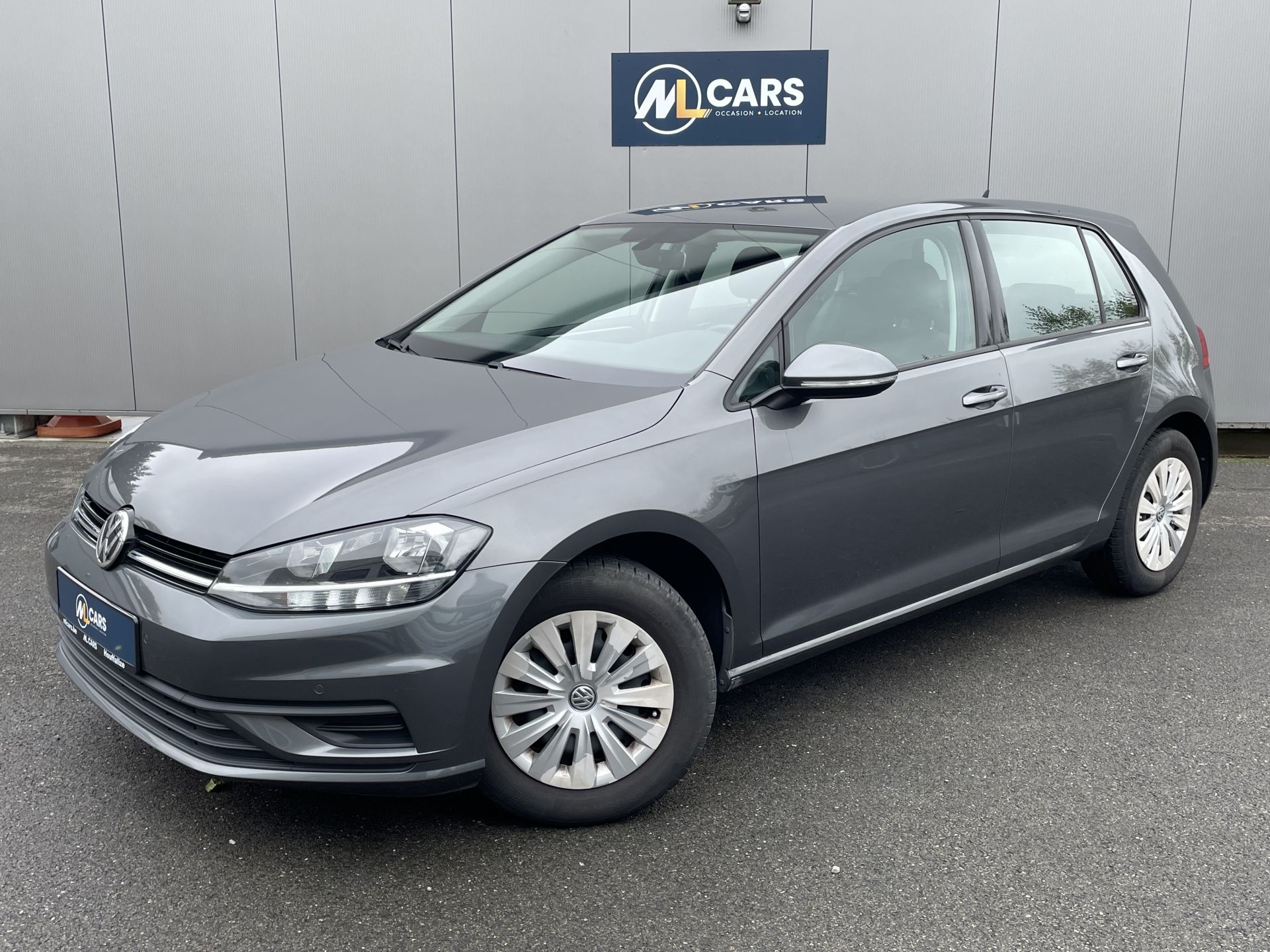 occasion VOLKSWAGEN Golf occasion 1.0 TSI TRENDLINE 115 2019 5 portes - ML Cars à Houffalize